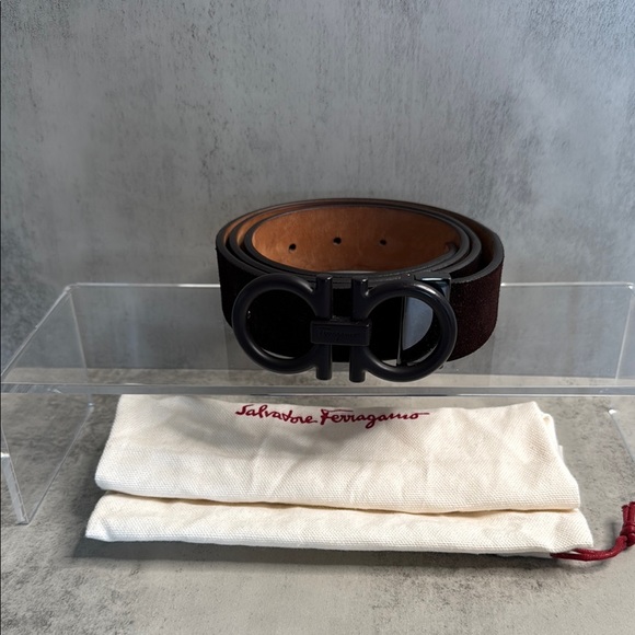 Salvatore Ferragamo Other - Salvatore Ferragamo Black Leather Belt